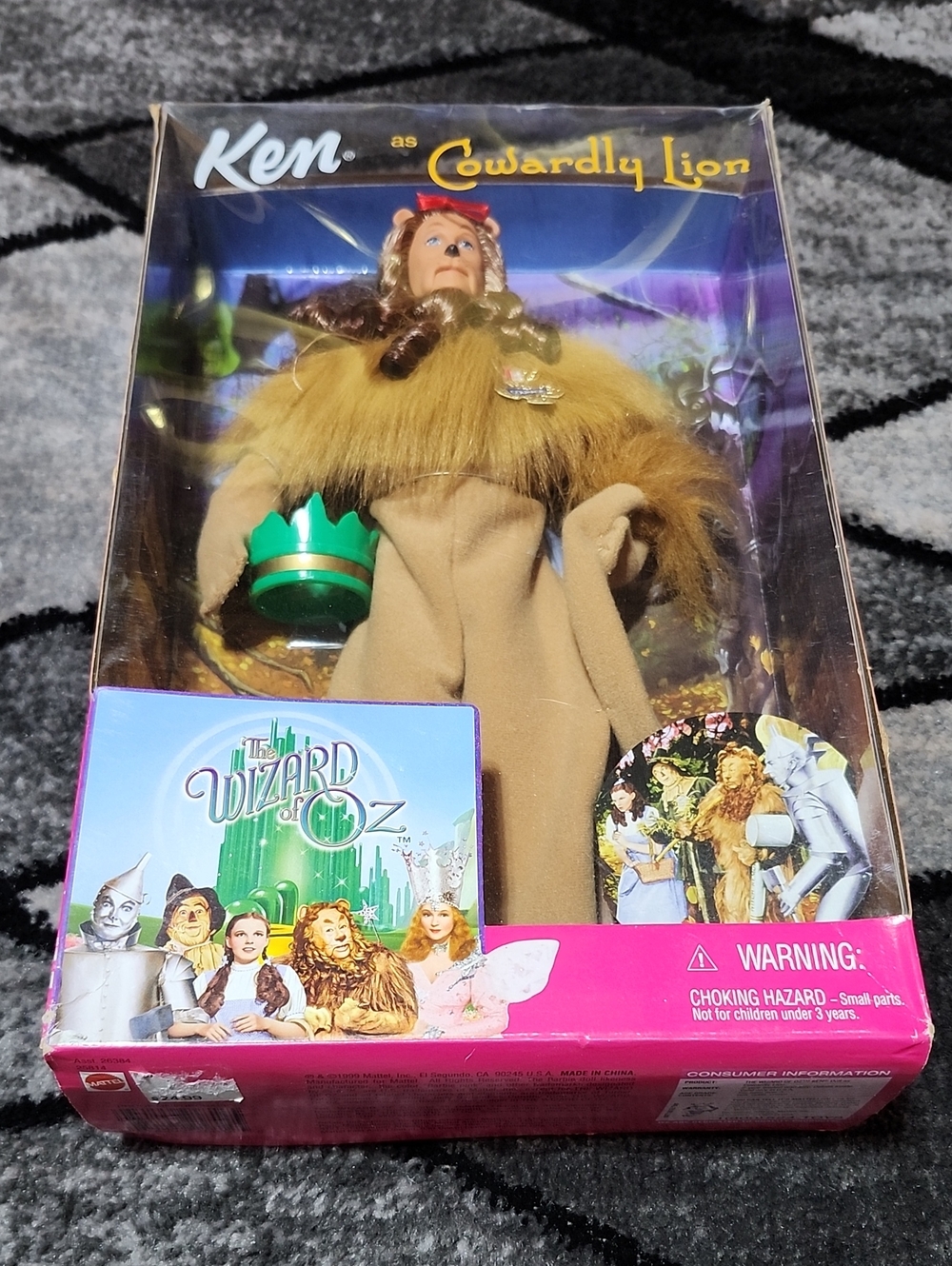 1999 MATTEL WIZARD OF OZ COLLECTOR EDITION KEN AS COWARDLY LION DOLL